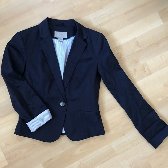 H&M Navy blazer - Picture 2 of 6